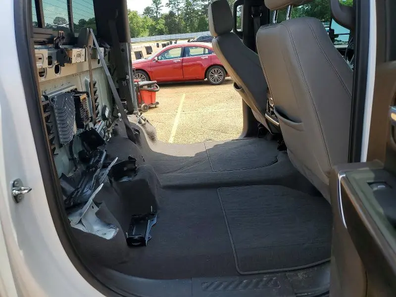 2023 GMC SIERRA K2500 SLT  
