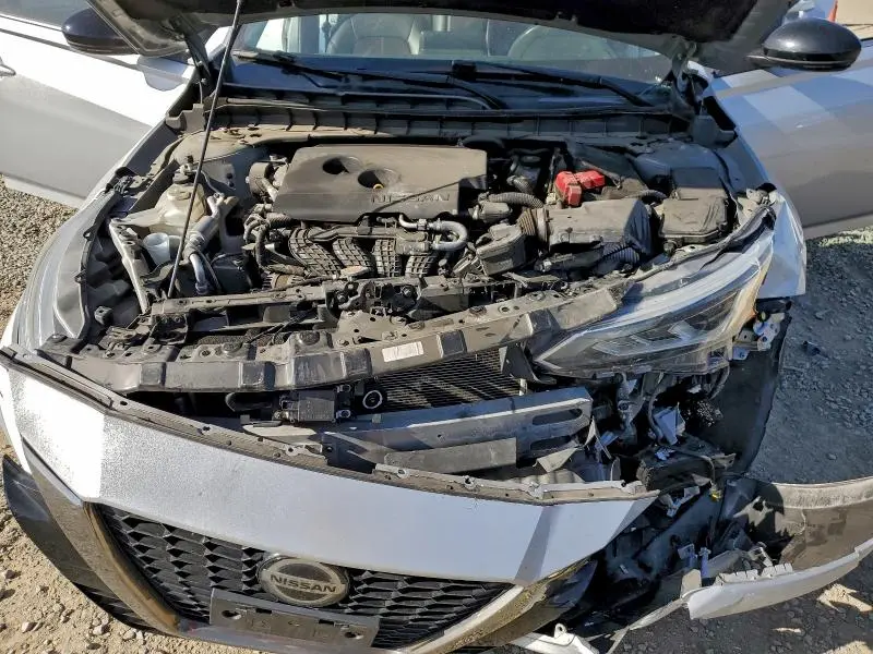 2019 NISSAN ALTIMA SR  