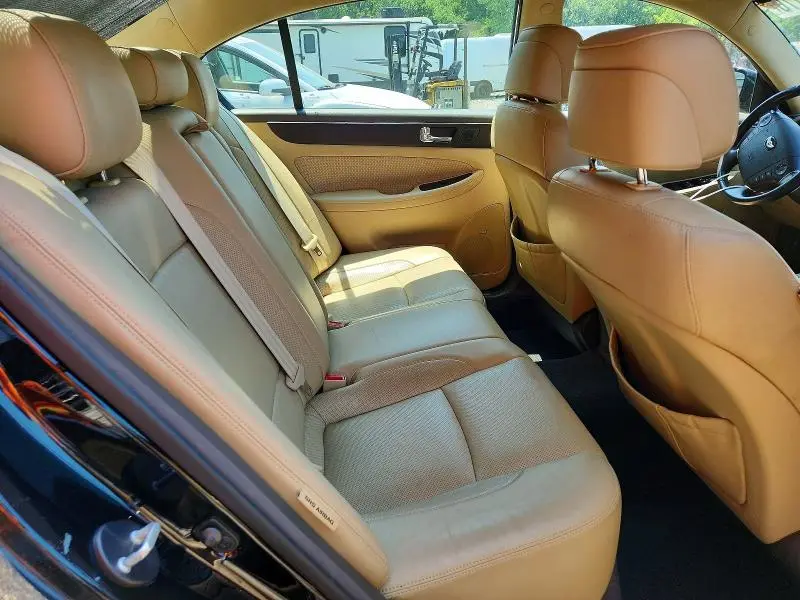 2011 HYUNDAI GENESIS 4.6L  