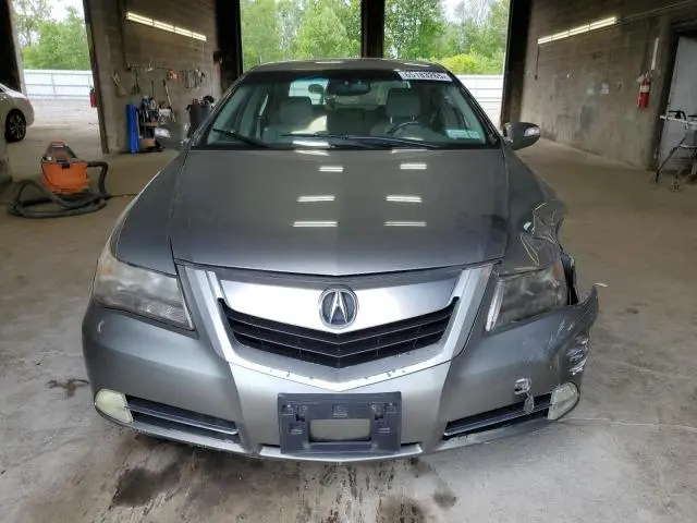 2010 ACURA RL   