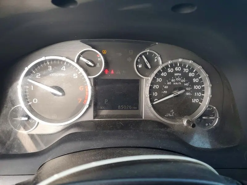 2014 TOYOTA TUNDRA SR5  
