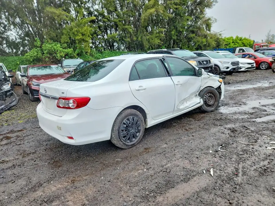 2011 TOYOTA COROLLA BASE  