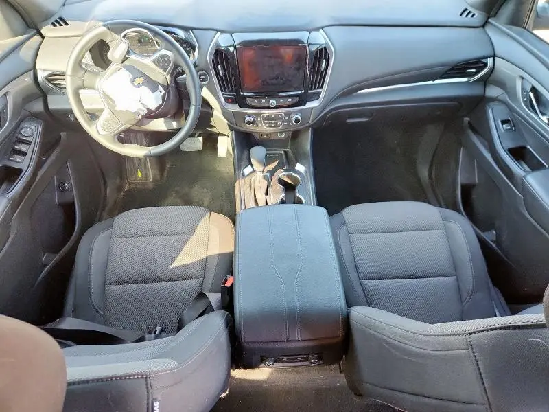 2023 CHEVROLET TRAVERSE LT  