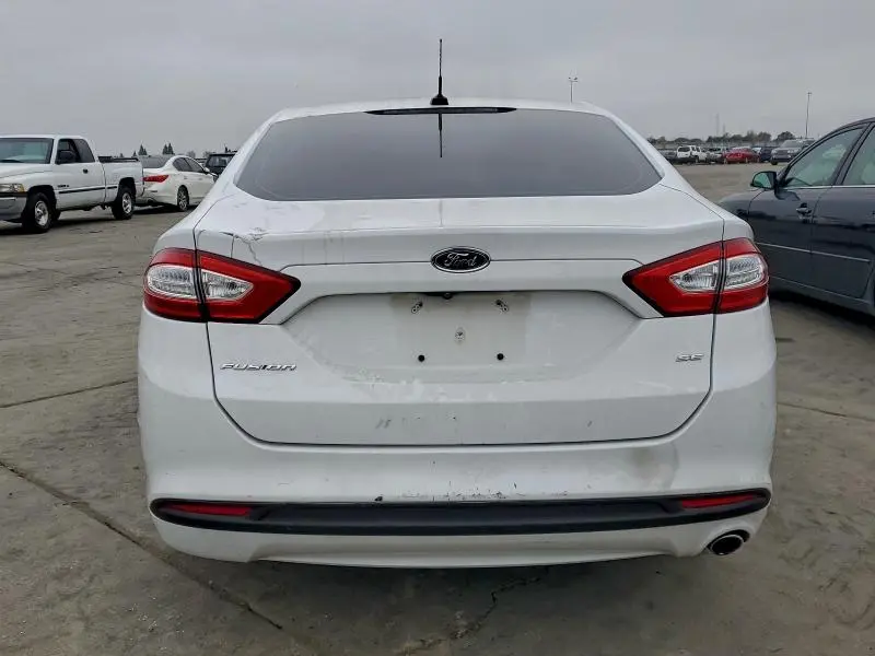 2016 FORD FUSION SE  