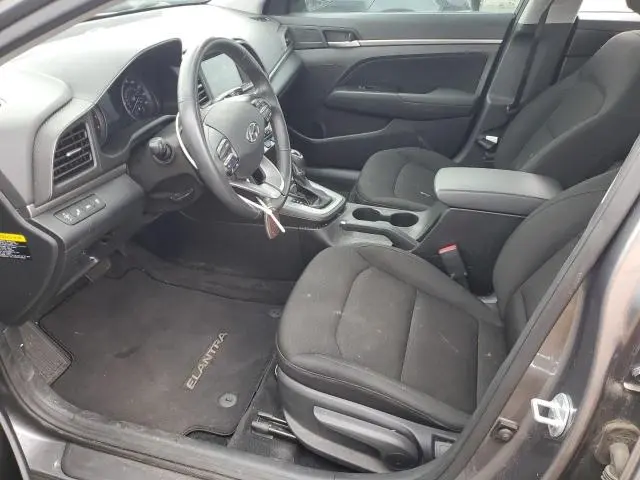 2019 HYUNDAI ELANTRA SEL  