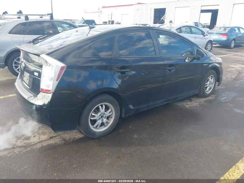 2011 TOYOTA PRIUS THREE