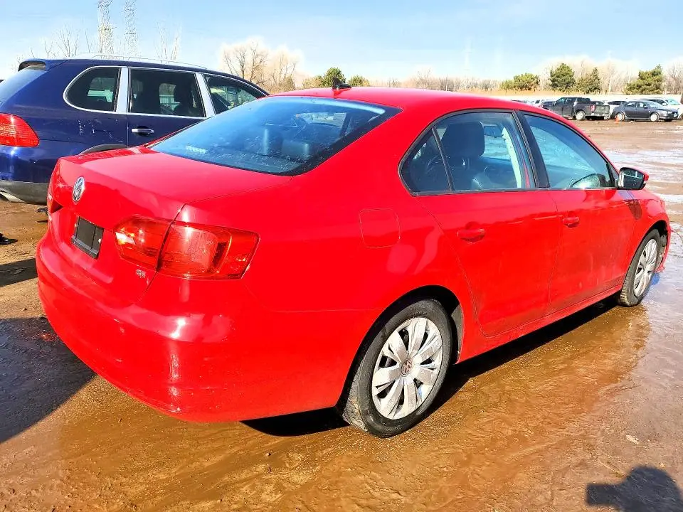 2014 VOLKSWAGEN JETTA SE  