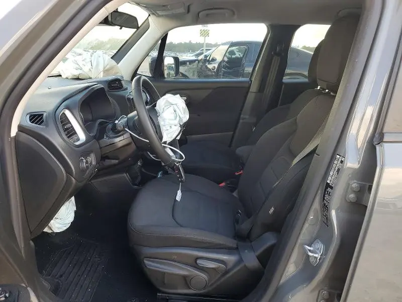2021 JEEP RENEGADE LATITUDE  