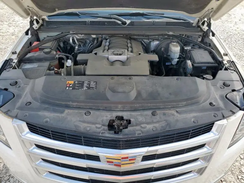 2015 CADILLAC ESCALADE LUXURY  