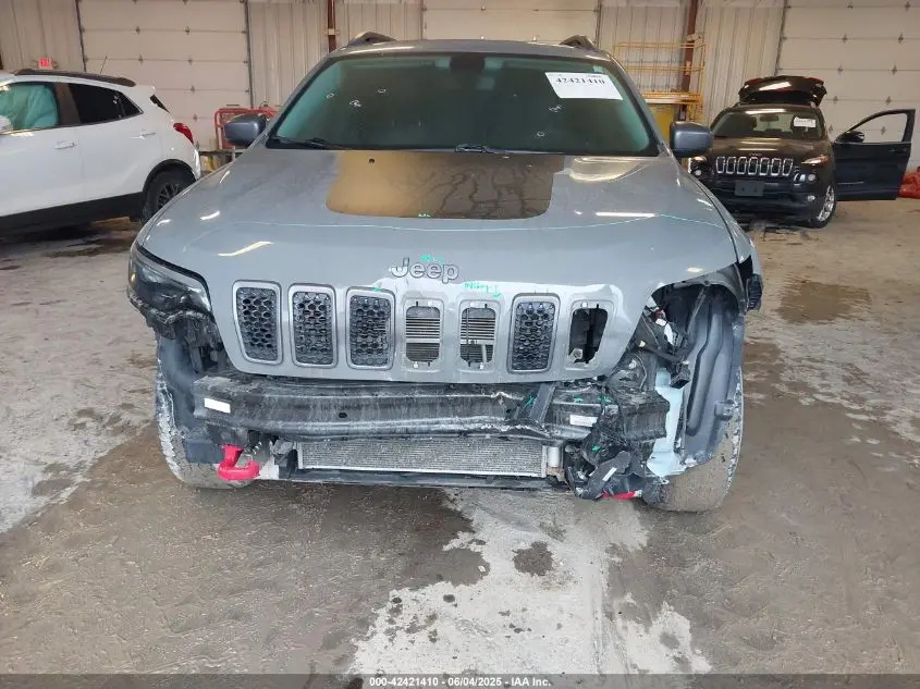2019 JEEP CHEROKEE TRAILHAWK 4X4