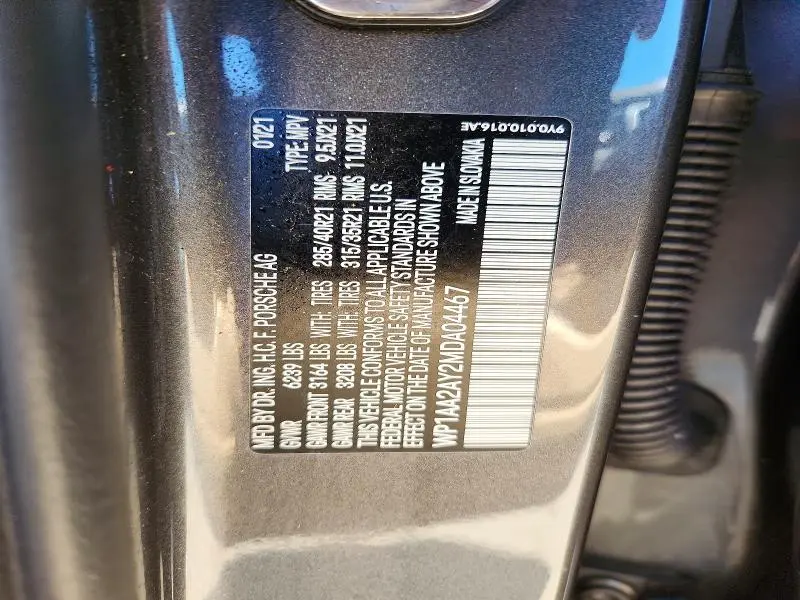 2021 PORSCHE CAYENNE   