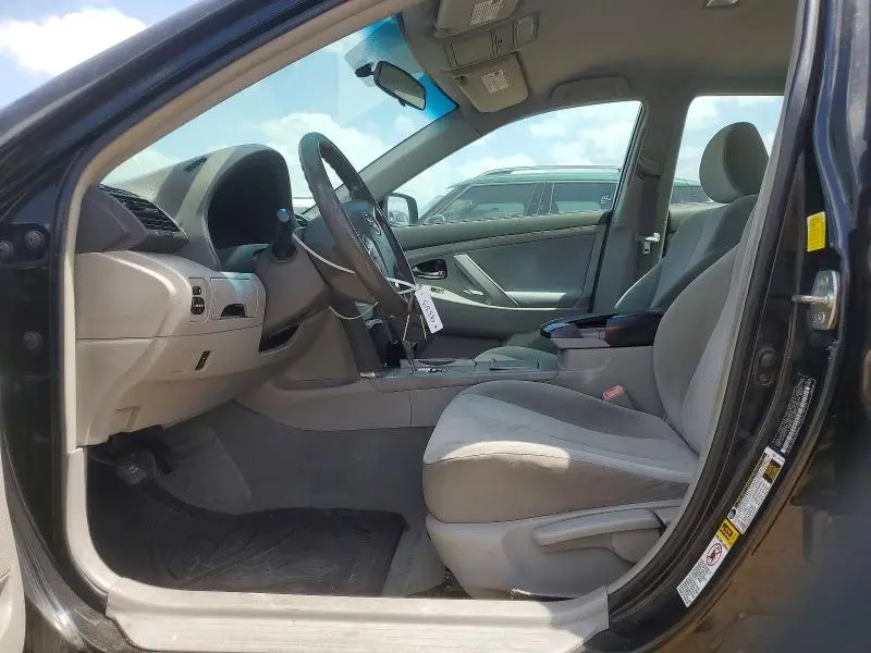2011 TOYOTA CAMRY BASE  