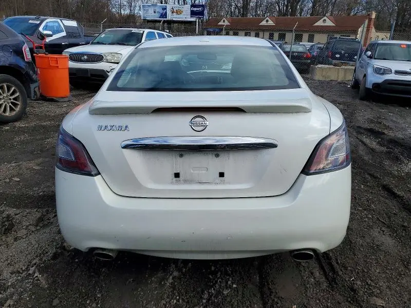 2013 NISSAN MAXIMA   