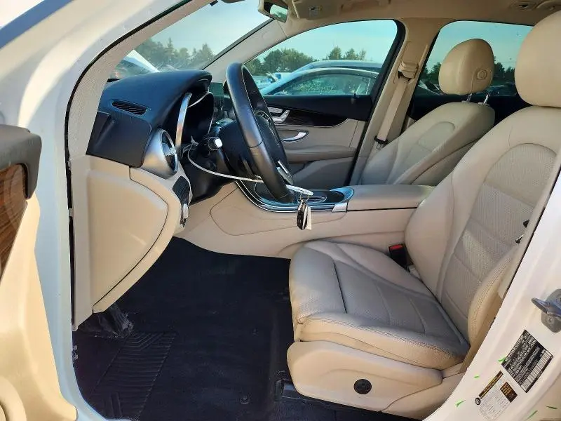 2020 MERCEDES-BENZ GLC 300  