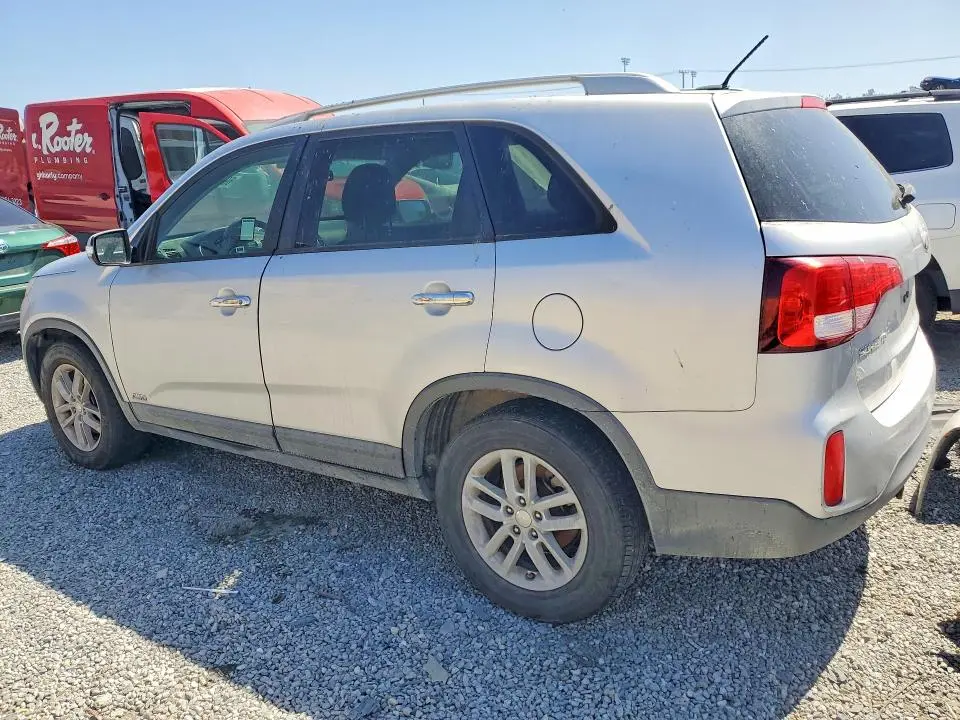 2015 KIA SORENTO LX  