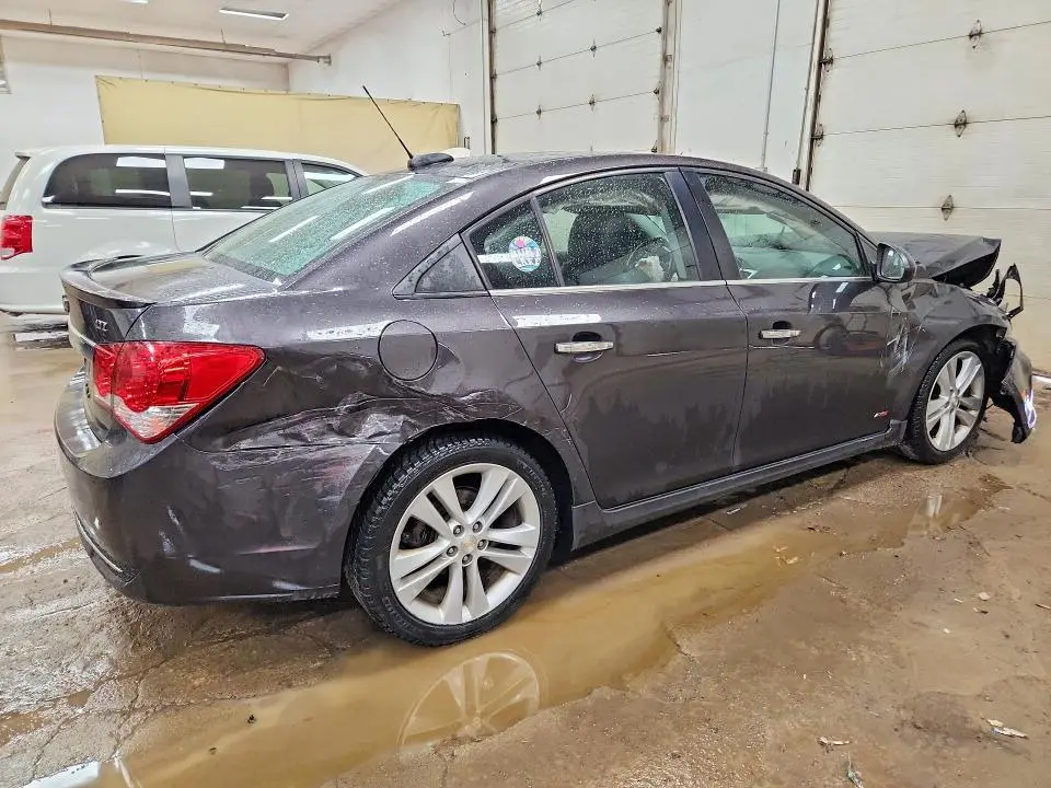 2015 CHEVROLET CRUZE LTZ  