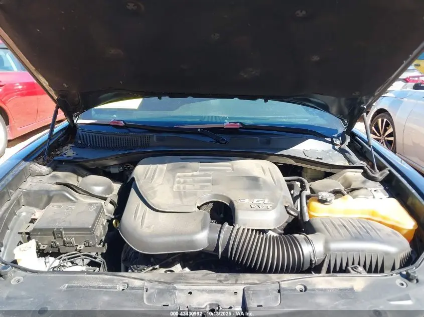 2015 DODGE CHARGER SXT