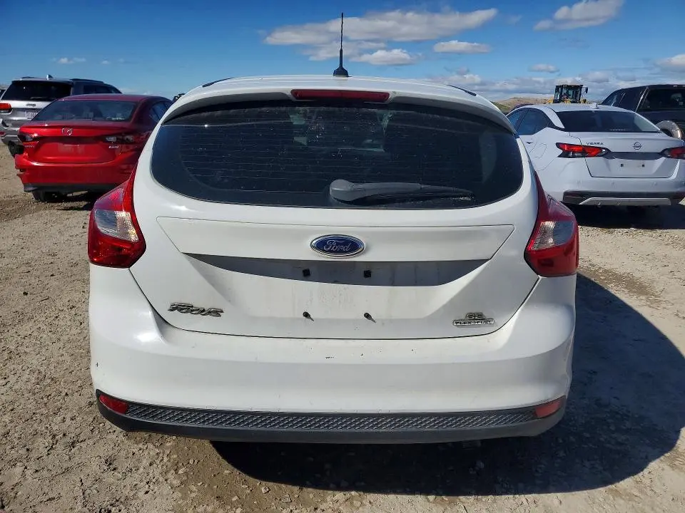 2014 FORD FOCUS SE  