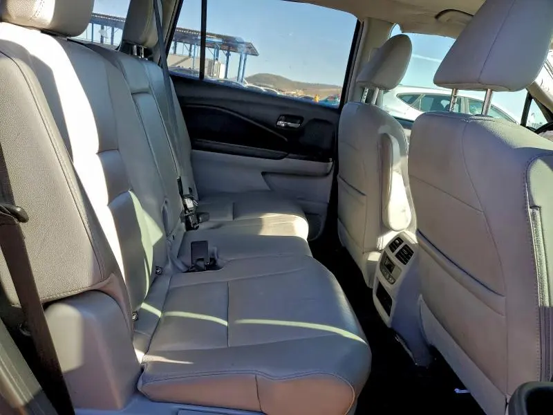 2017 HONDA PILOT EXL  