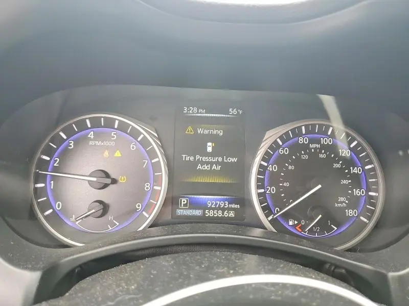 2015 INFINITI Q50 BASE  