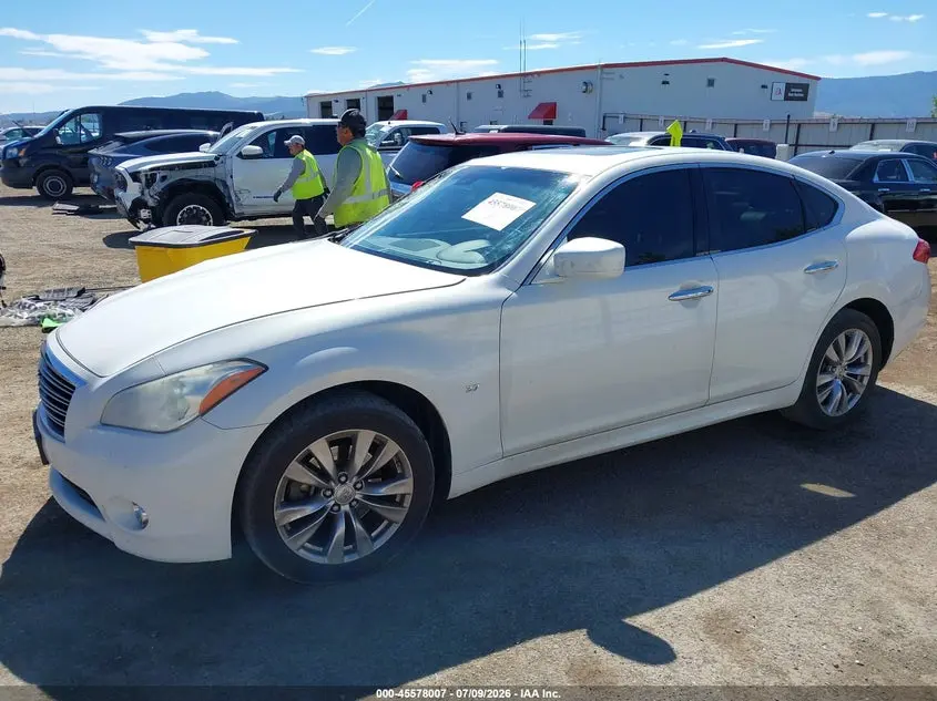 2014 INFINITI Q70 3.7X