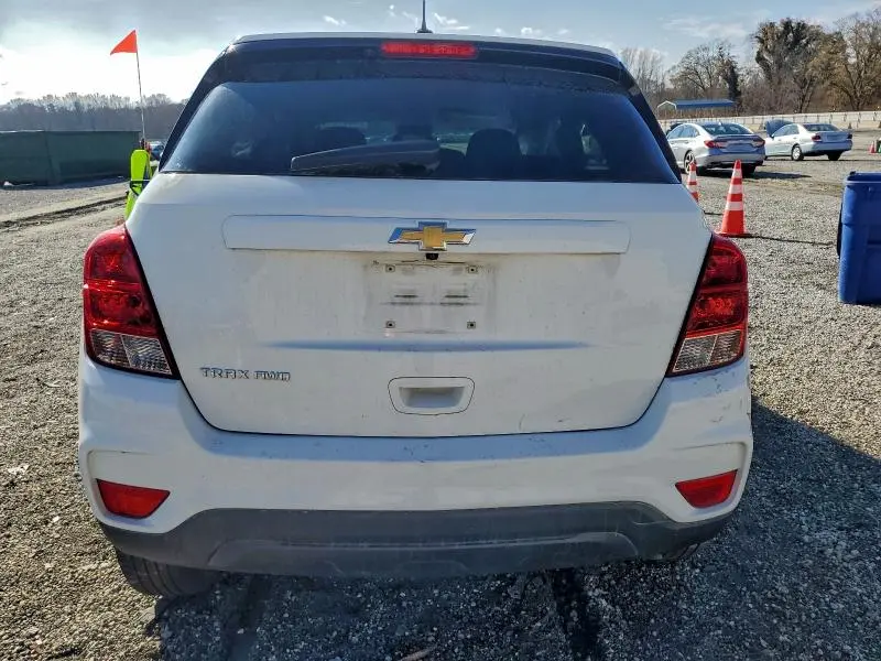 2017 CHEVROLET TRAX LS  