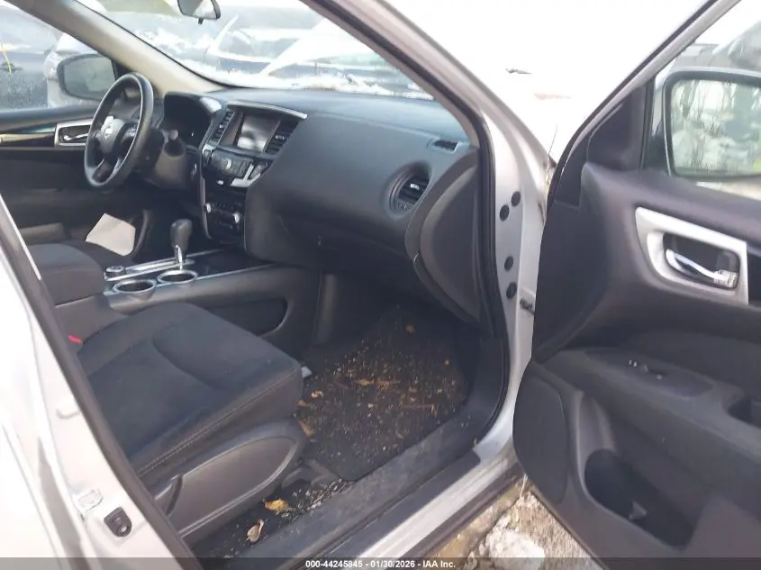 2016 NISSAN PATHFINDER  