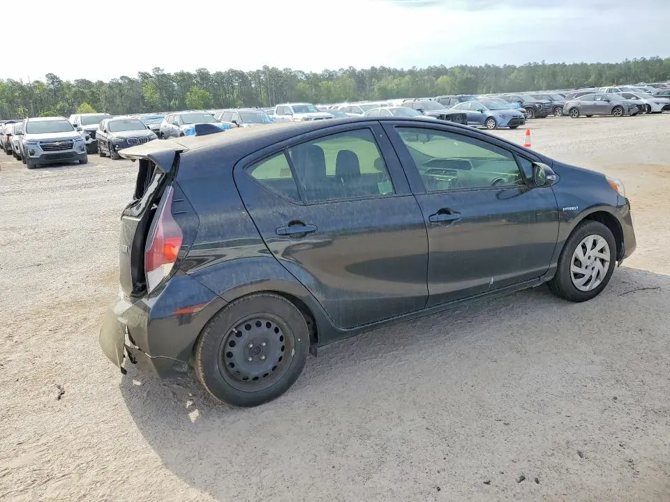 2015 TOYOTA PRIUS   