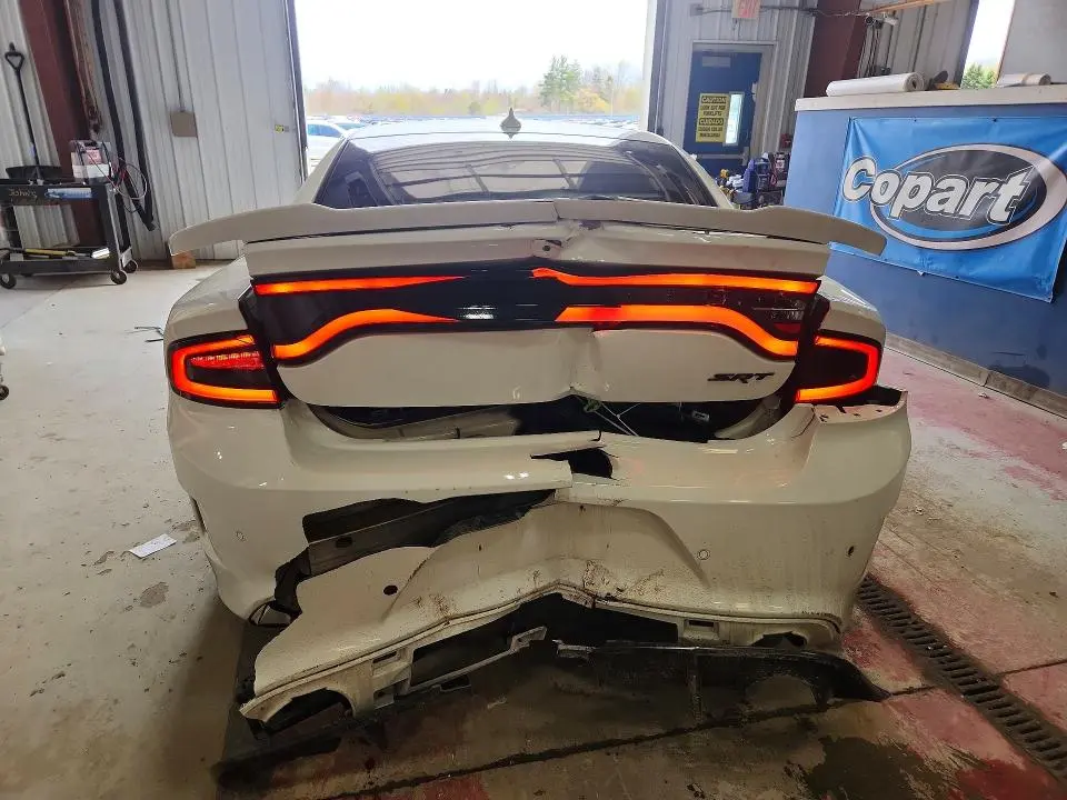 2018 DODGE CHARGER SRT 392  
