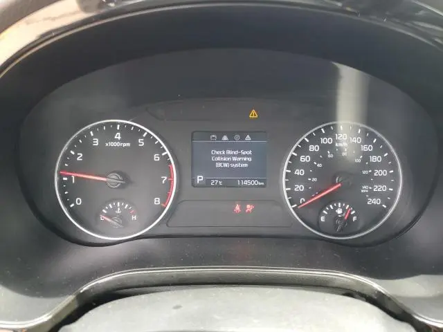 2021 KIA SELTOS S  