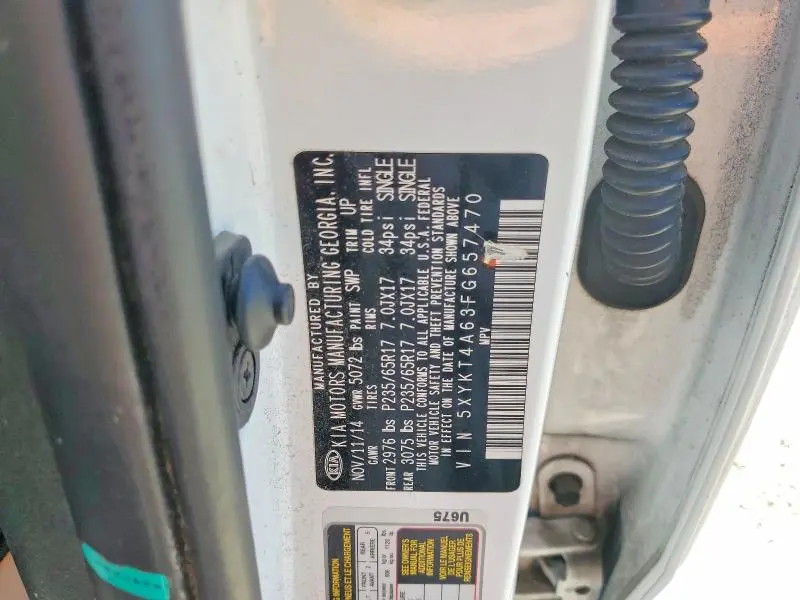 2015 KIA SORENTO LX  