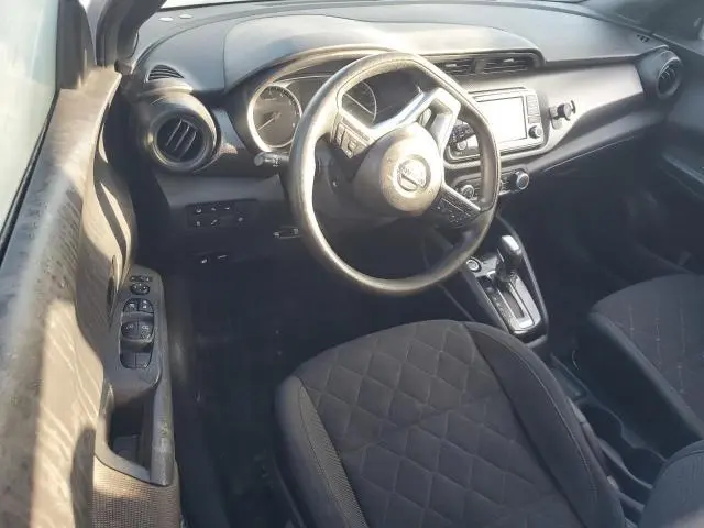 2020 NISSAN KICKS S  