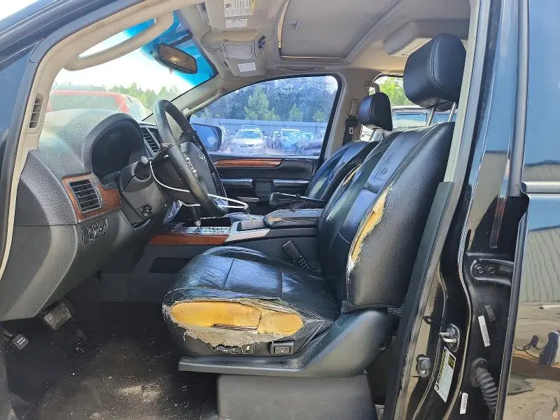 2010 INFINITI QX56 BASE  
