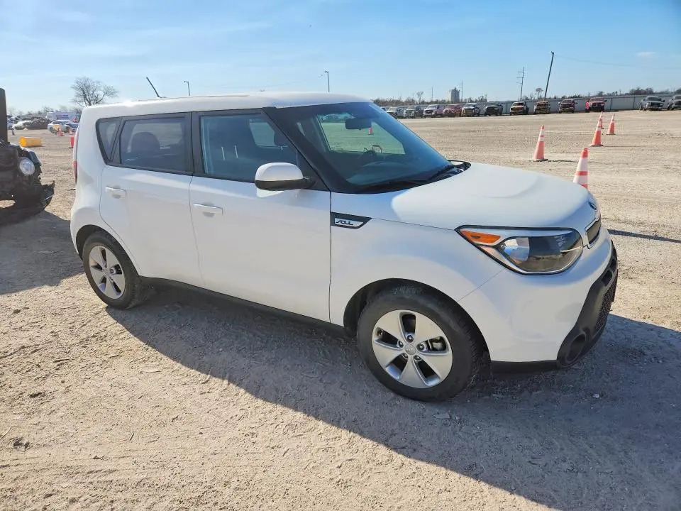 2016 KIA SOUL   