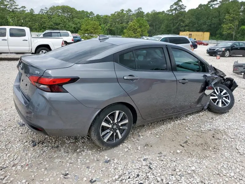 2021 NISSAN VERSA SV  