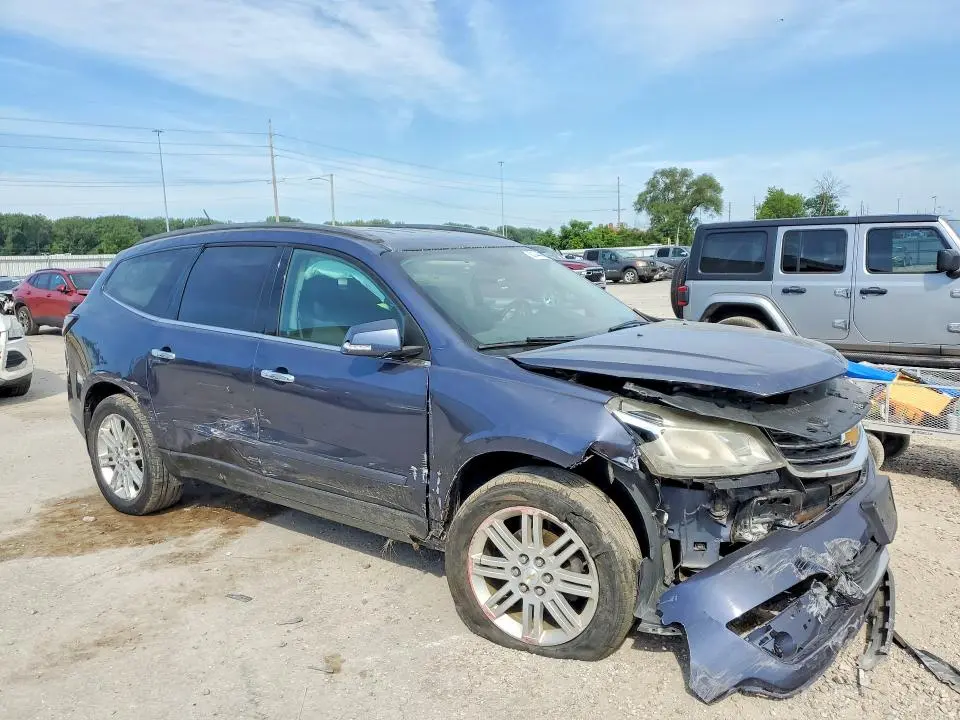 2014 CHEVROLET TRAVERSE LT  