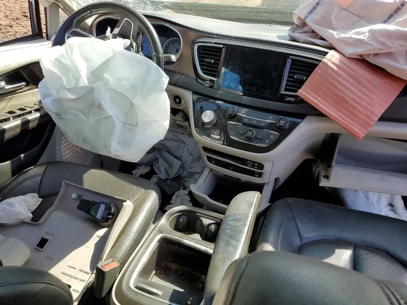 2017 CHRYSLER PACIFICA TOURING L PLUS  