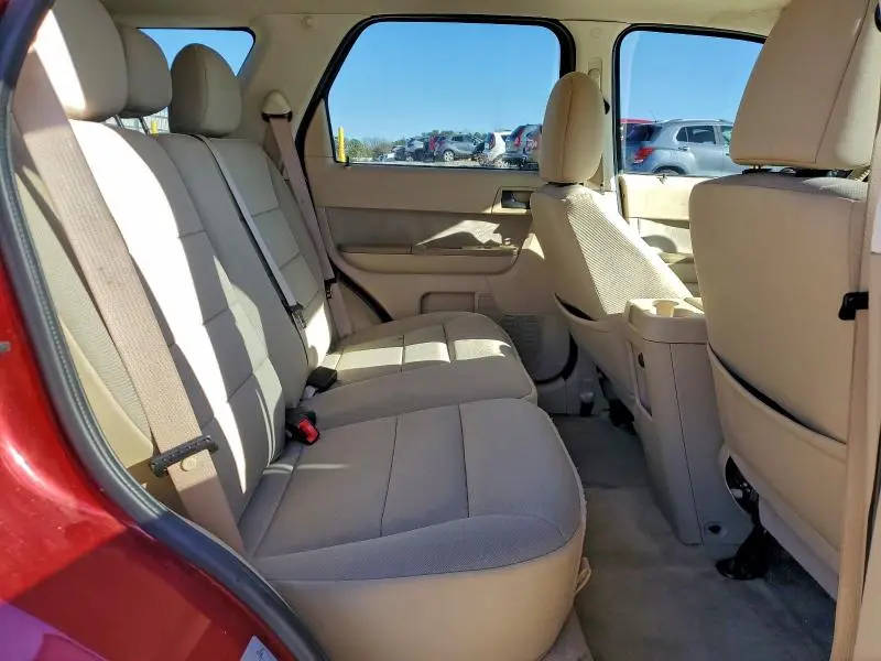 2011 FORD ESCAPE XLT  