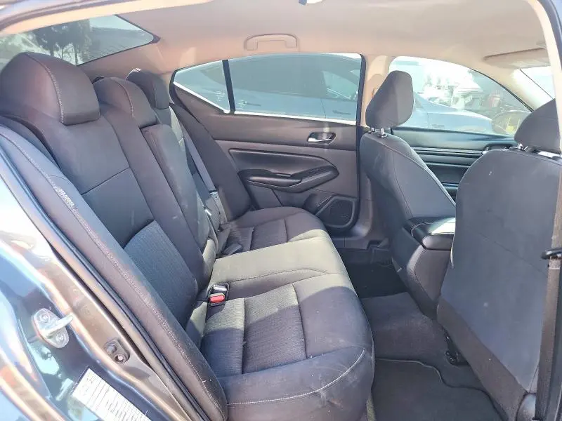 2021 NISSAN ALTIMA S  