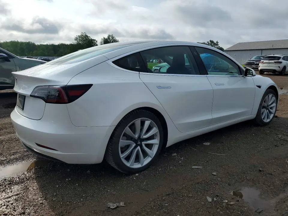 2020 TESLA MODEL 3   