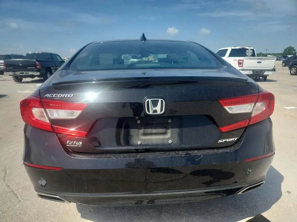 2021 HONDA ACCORD SPORT  