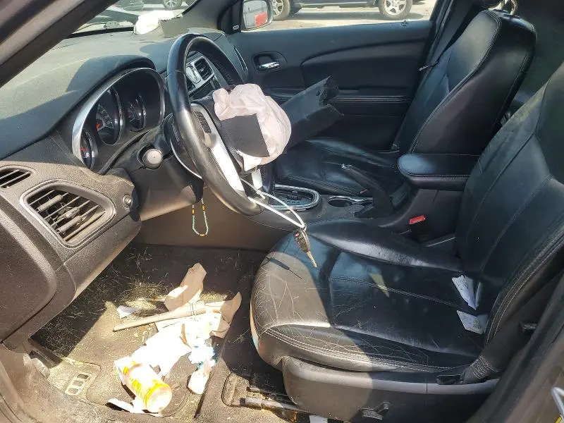 2014 CHRYSLER 200   