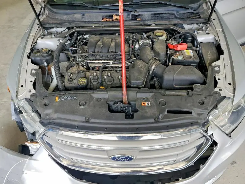 2017 FORD TAURUS SE  