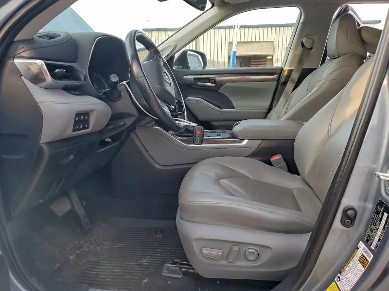 2021 TOYOTA HIGHLANDER HYBRID LIMITED  