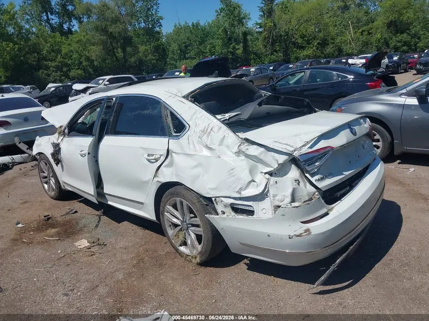 2016 VOLKSWAGEN PASSAT V6 SEL PREMIUM