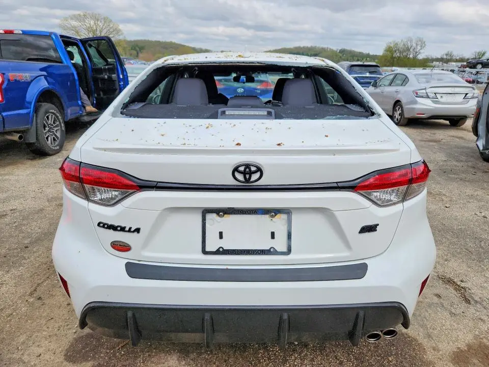 2024 TOYOTA COROLLA SE  