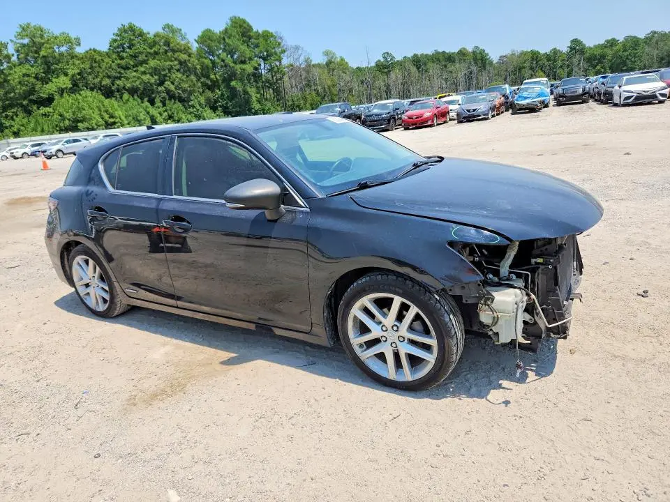 2014 LEXUS CT 200  