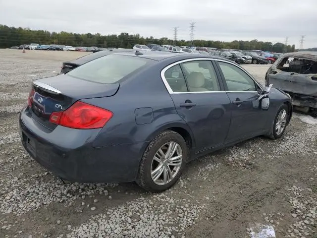 2013 INFINITI G37 