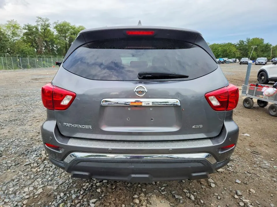 2020 NISSAN PATHFINDER S  