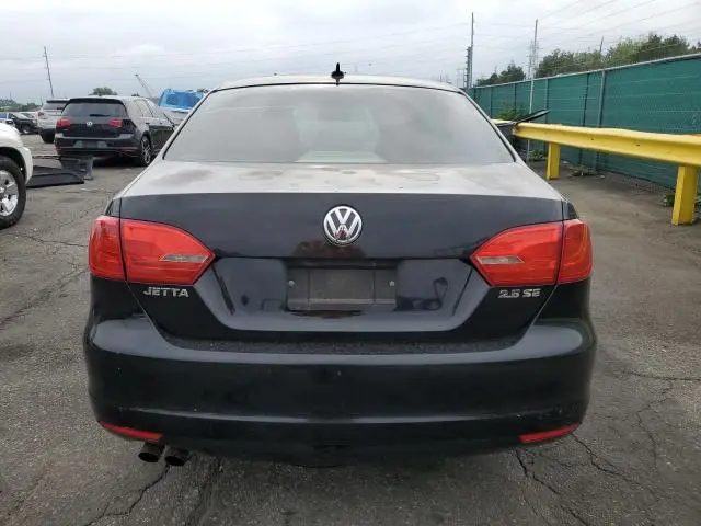 2012 VOLKSWAGEN JETTA SE  